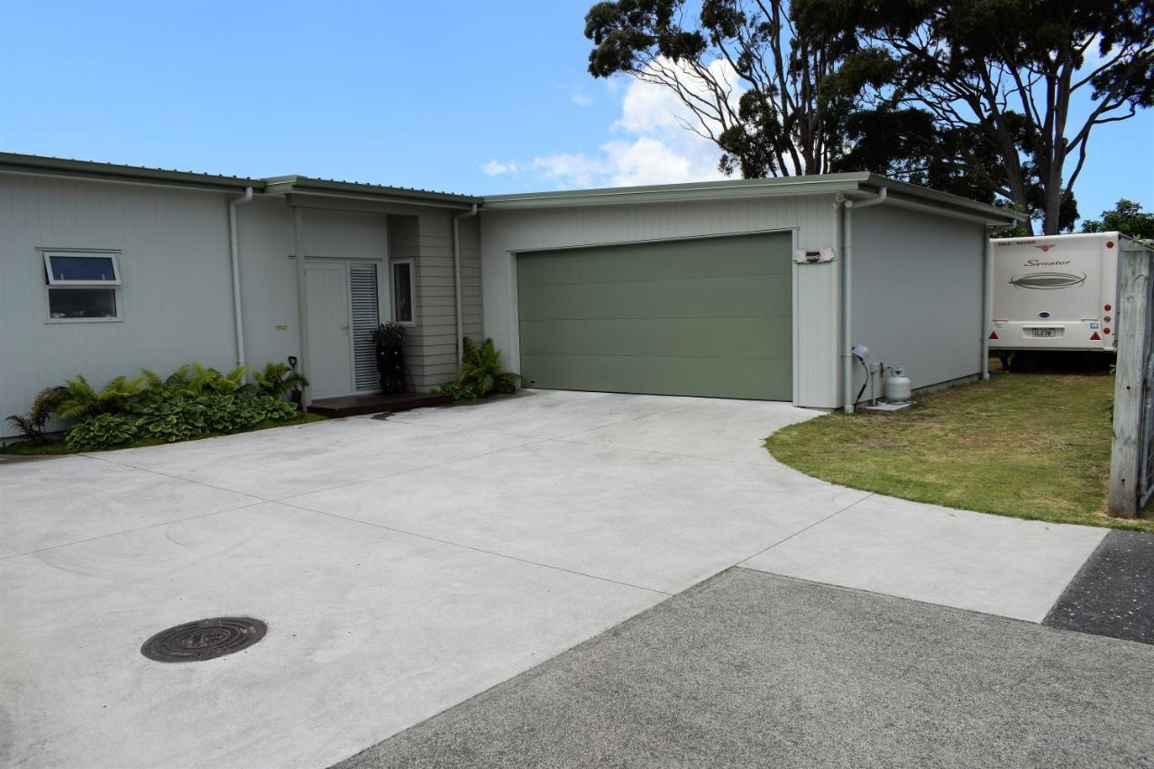 Paradise in Whitianga B&B Bagian luar foto